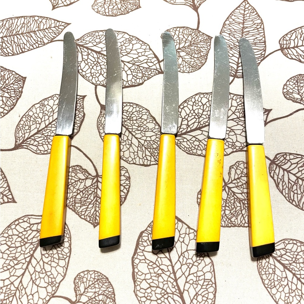 German Rostfrei Rust Free Bakelite Knives